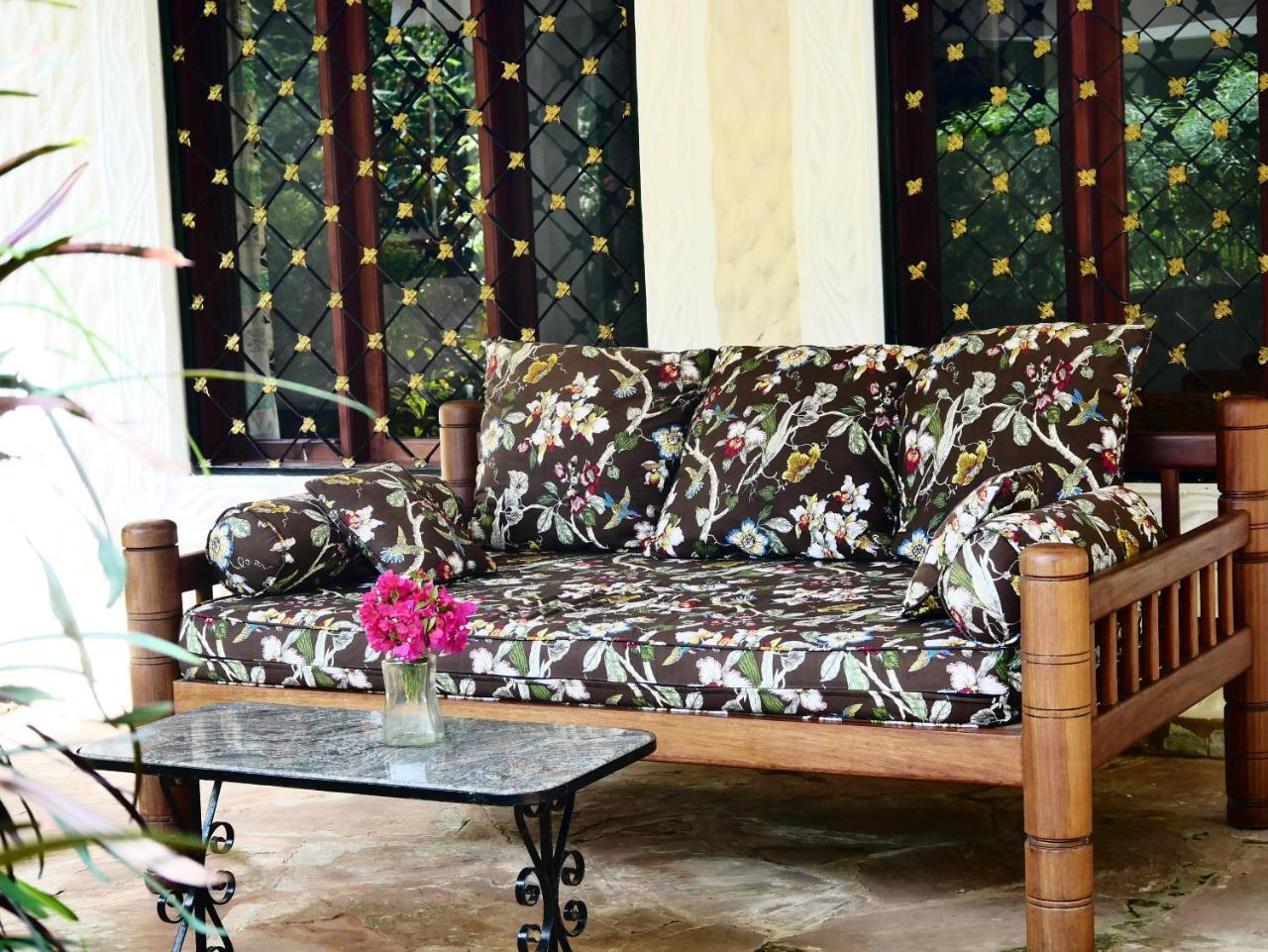 Diani Cottages เดียนีบีช ภายนอก รูปภาพ