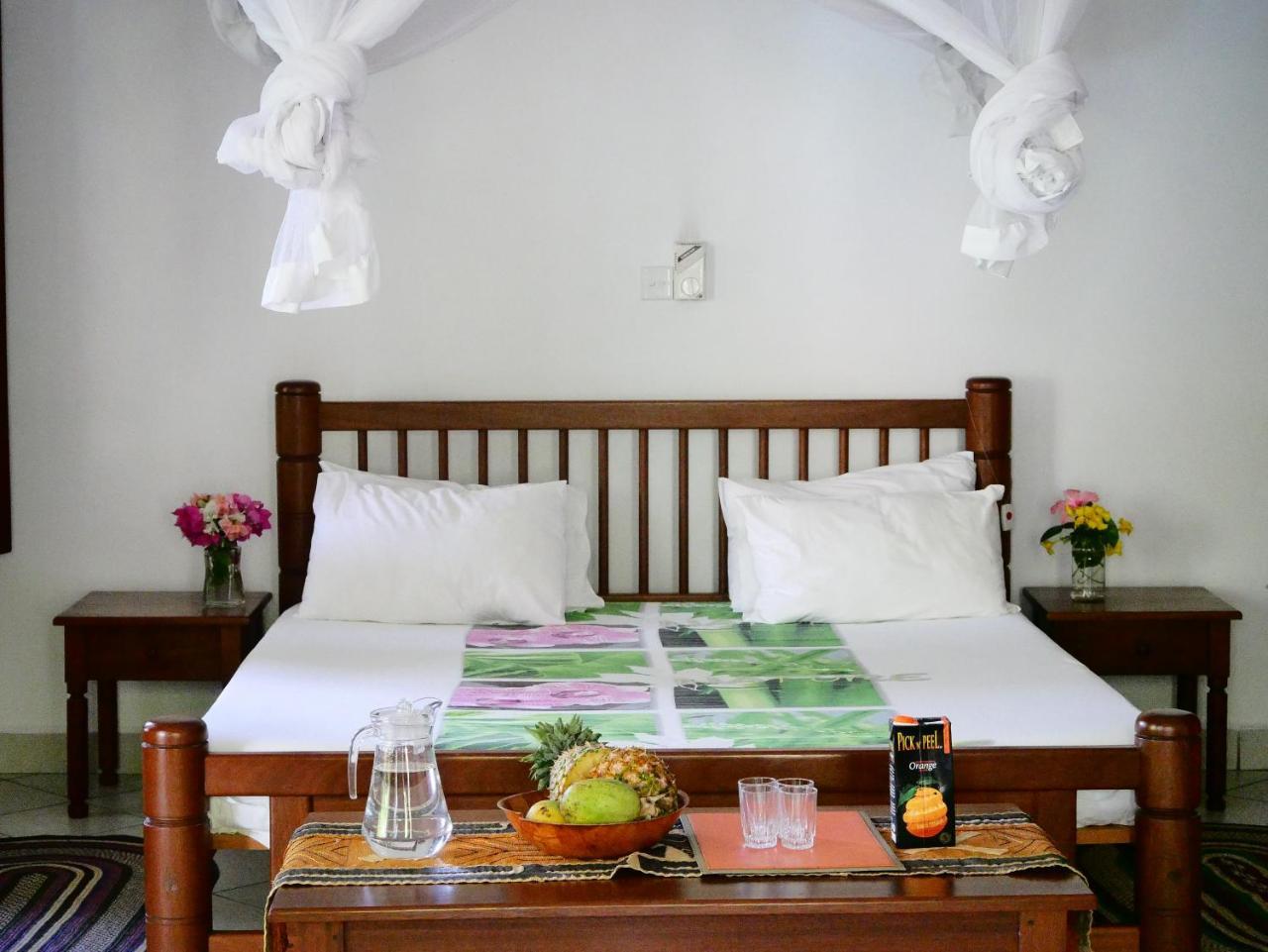 Diani Cottages เดียนีบีช ภายนอก รูปภาพ