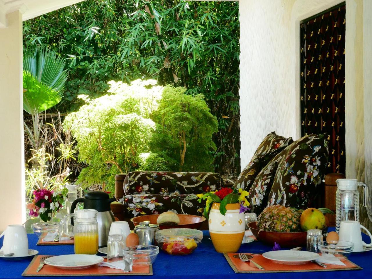 Diani Cottages เดียนีบีช ภายนอก รูปภาพ