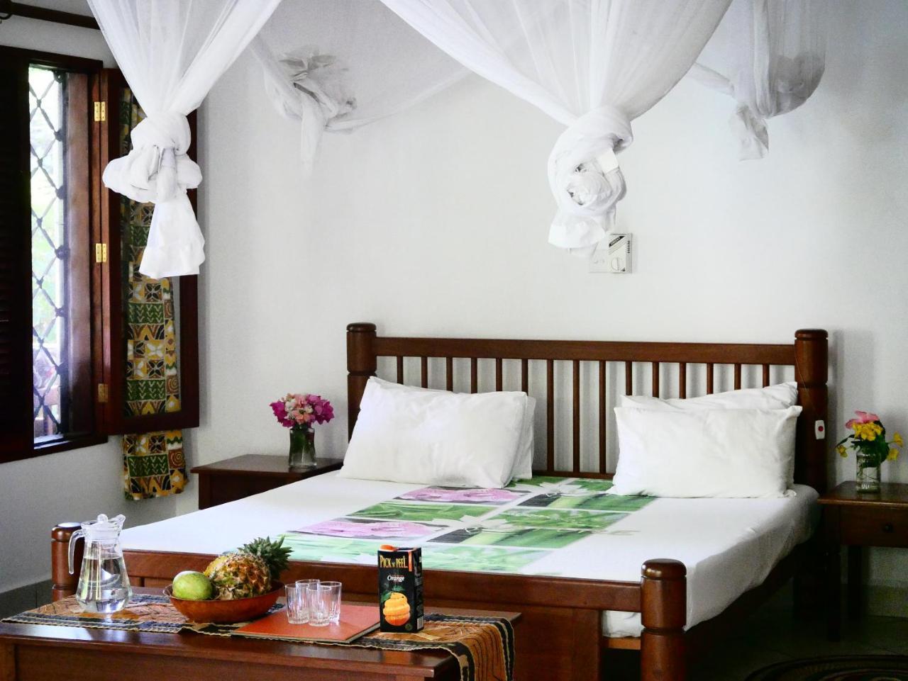 Diani Cottages เดียนีบีช ภายนอก รูปภาพ